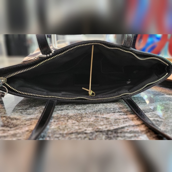 🏖️ SOLD New Coach Signature Black Canvas Stripe Tote Shoulder Bag - Picture 9 of 12